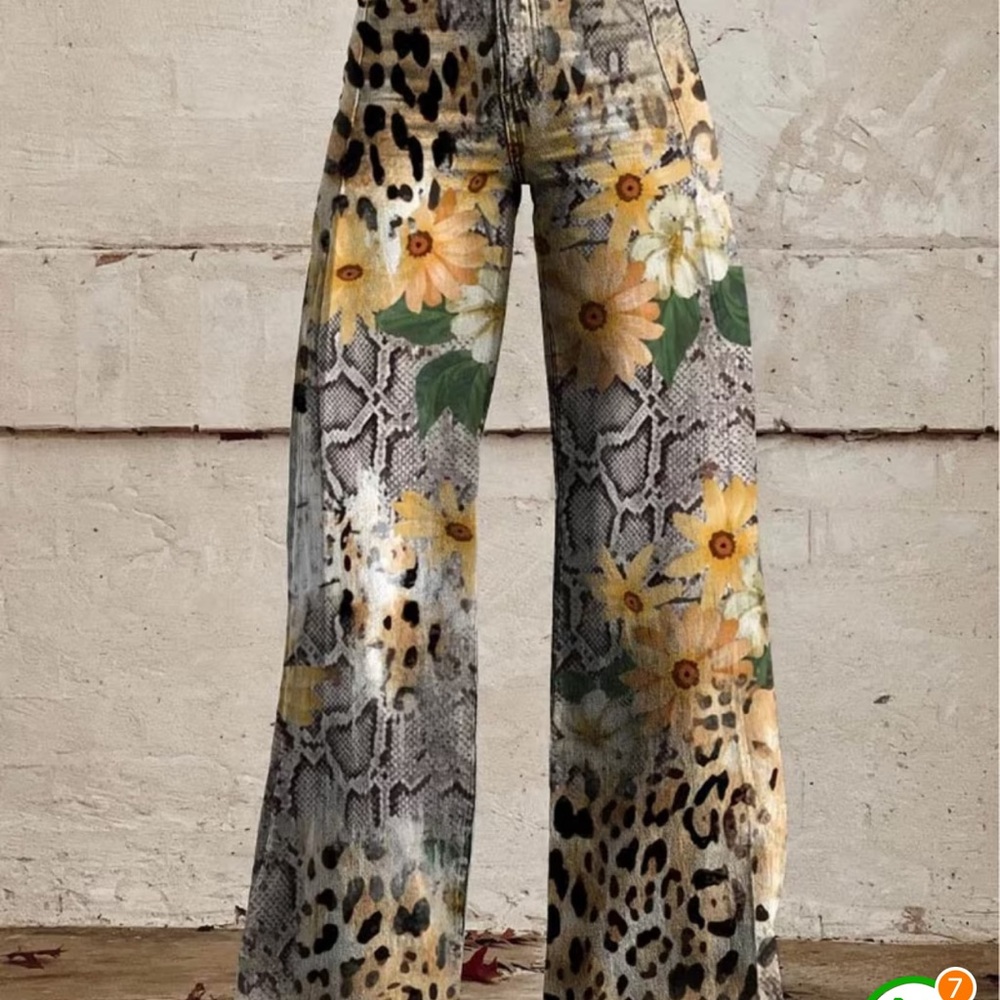 Leopard and Floral Print Wide-Leg Pants